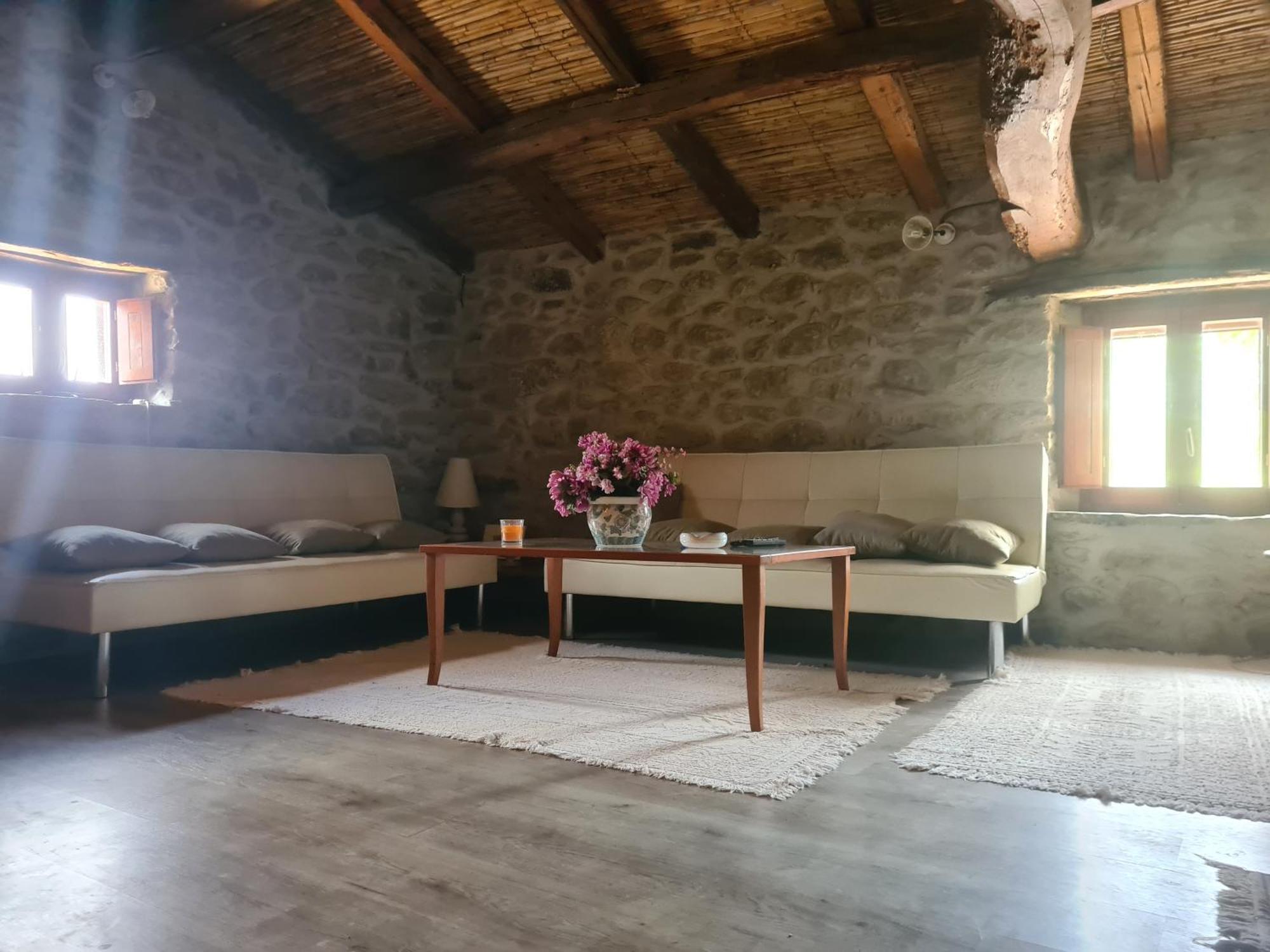 Casa Di Pietra Villa Usellus Exterior photo